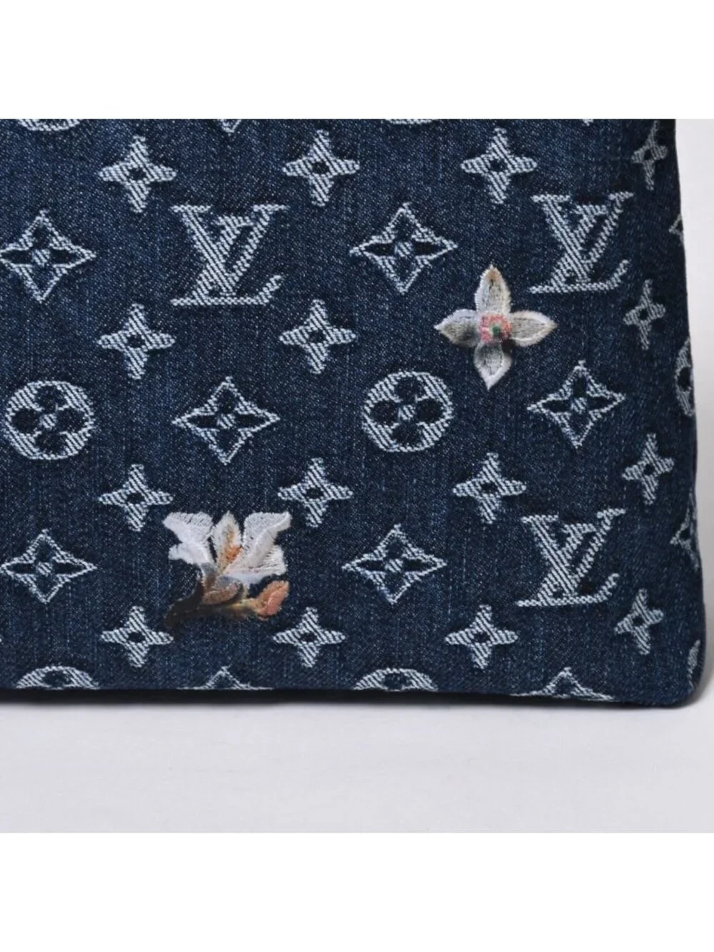 Louis Vuitton Handbag Clutch Pochette Voyage Monogram Denim
